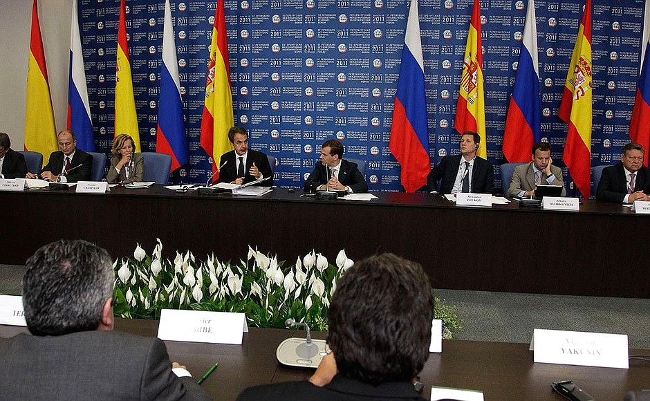 Meeting with representatives of Russian and Spanish business circles.