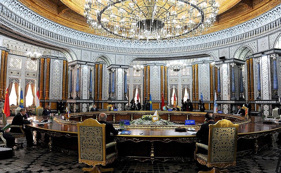 SCO Council of Heads of State meeting in narrow format.