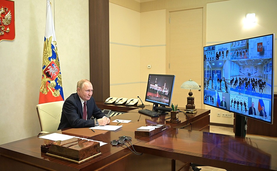 Meeting with members of Russia’s Olympic team (via videoconference).