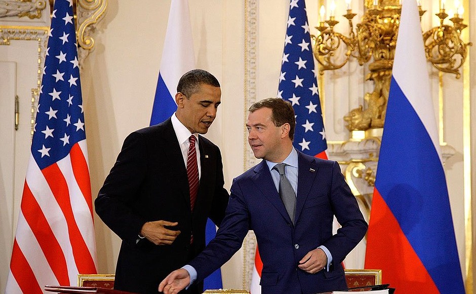 Signing of Russian-US Treaty on Reduction and Limitation of Strategic Offensive Arms. With US President Barack Obama.