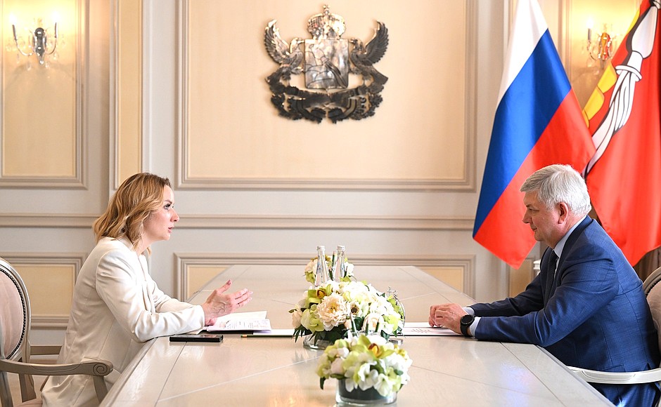 Maria Lvova-Belova with Voronezh Region Governor Alexander Gusev.