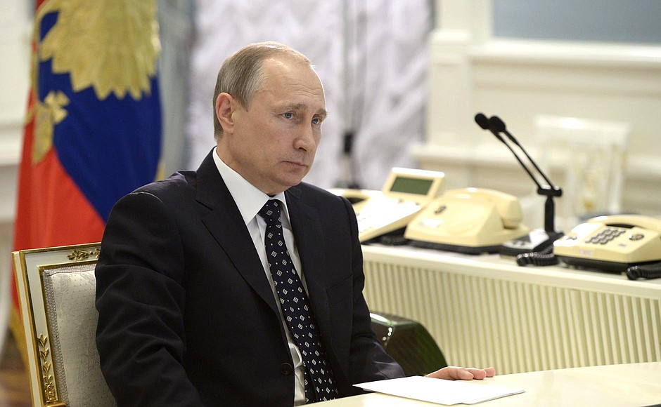 Vladimir Putin took part in the unified military goods commissioning day. The event was organised via videoconference from the National Defence Command Centre.