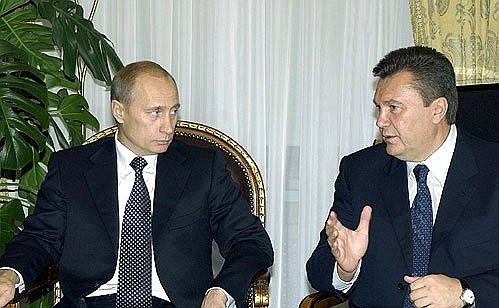 C Премьер-министром Украины Виктором Януковичем.