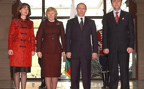 President Putin, Lyudmila Putin (center), Bulgarian President Georgi Parvanov and his wife Zorka Parvanov before Russian-Bulgarian top-level talks.