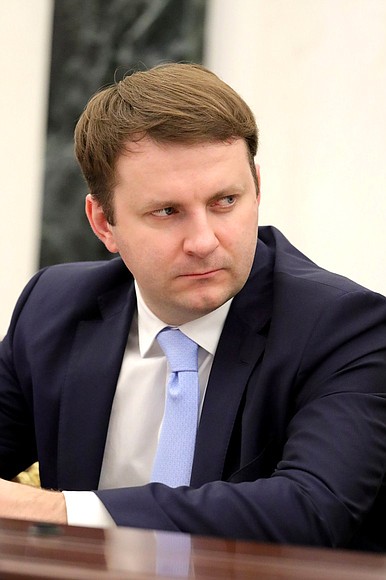 Minister of Economic Development Maxim Oreshkin at a meeting with Government members.