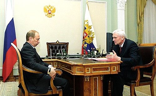 Встреча с полномочным представителем Президента в Сибирском федеральном округе Леонидом Драчевским.