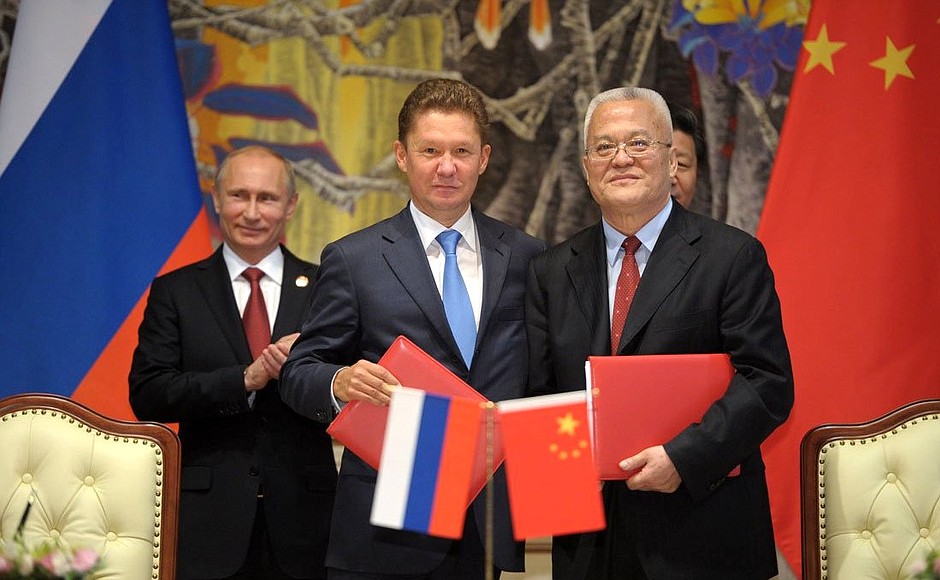 Witnessed by Vladimir Putin and President of China Xi Jinping, Chairman of the Gazprom Management Committee Alexei Miller and Head of the China National Petroleum Company Zhou Jiping signed a contract for natural gas supplies via the Eastern Route between Gazprom and CNPC.