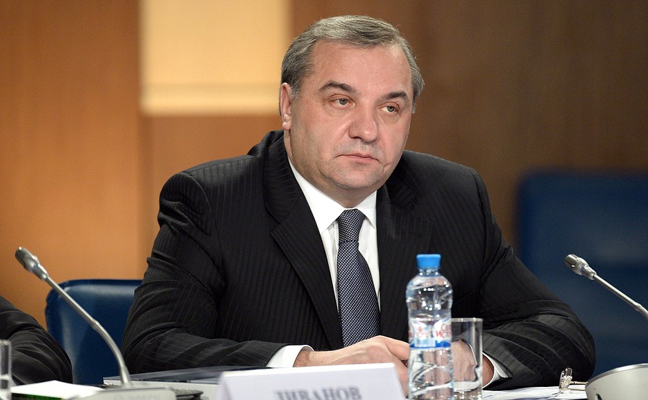 Emergencies Minister Vladimir Puchkov at a State Council Presidium meeting on road safety.