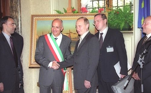 President Vladimir Putin with Gabriele Albertini, the Mayor of Milan.