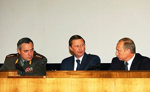 At a meeting at the Defence Ministry. From left to right, Anatoly Kvashnin, the head of the General Staff of the Armed Forces, first deputy Minister of Defence; Sergei Ivanov, Minister of Defence.