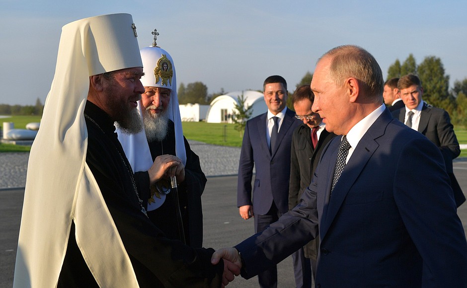 With Metropolitan Tikhon (Shevkunov) of Pskov and Porkhov and Patriarch Kirill of Moscow and All Russia before the ceremony unveiling the memorial complex Prince Alexander Nevsky and his Retinue.