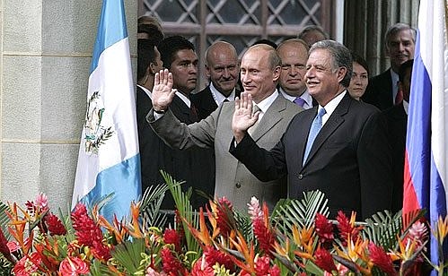 With the President of Guatemala, Oscar Berger.