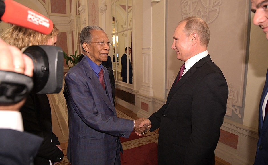 With former President of Madagascar Didier Ratsiraka.