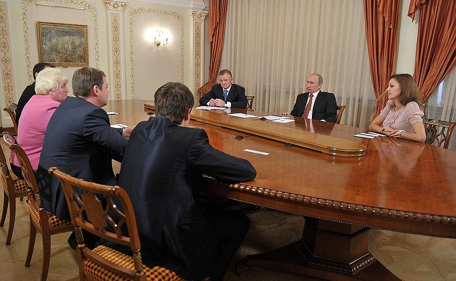Meeting with Acting Governor of Ryazan Region Oleg Kovalev and local residents.