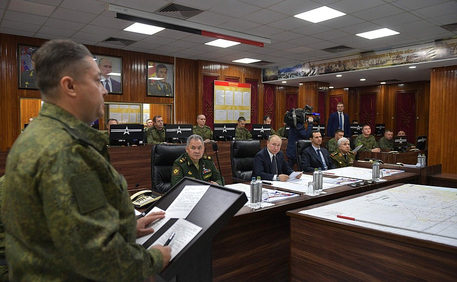 Vladimir Putin visited the command post of the Russian Armed Forces in Syria. The Russian President and Syrian President Bashar al-Assad heard military reports on the situation in various regions of the country.