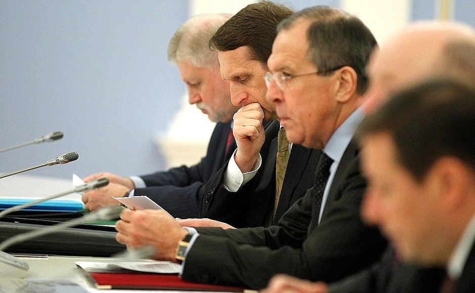 Security Council meeting on long-term state policy in the aviation sector. From left to right: Federation Council Speaker Sergei Mironov, Chief of Staff of the Presidential Executive Office Sergei Naryshkin, and Foreign Minister Sergei Lavrov.