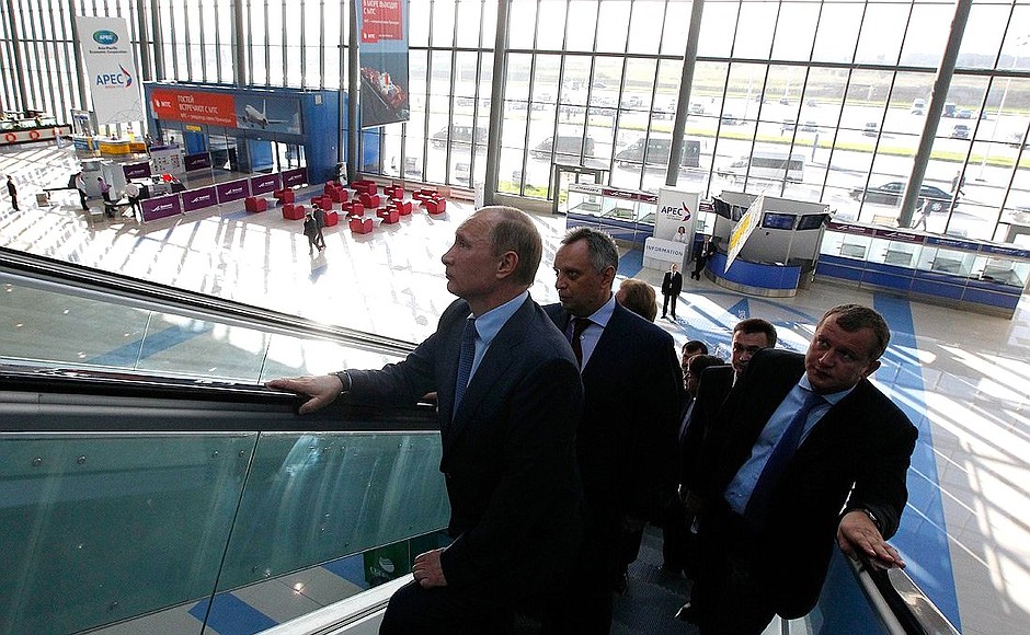 Во время посещения нового терминала аэропорта Кневичи.