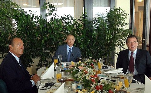 Talks between Russian President Vladimir Putin, French President Jacques Chirac and German Chancellor Gerhard Schroeder.