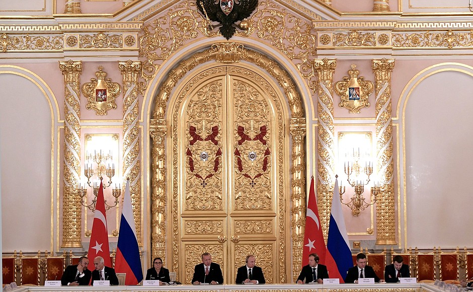 Встреча с представителями деловых кругов России и Турции.