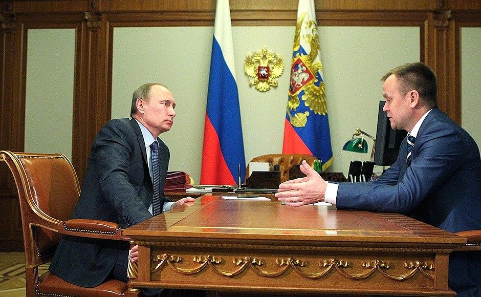 With Governor of Irkutsk Region Sergei Yeroshchenko.