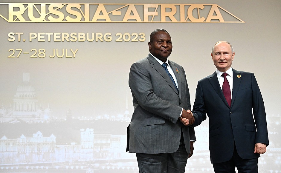 Before the Gala reception for participants in the second Russia–Africa Summit. With President of the Central African Republic Faustin-Archange Touadera.