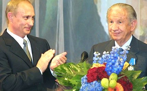 Opening ceremony of the 112th Session of the International Olympic Committee (IOC). President Putin presenting the Order of Honour to IOC President Juan Antonia Samaranch.
