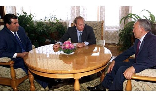 President Vladimir Putin with Kazakh President Nursultan Nazarbayev and Tajik President Emomali Rakhmonov.