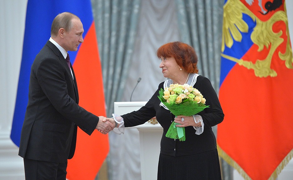 Rossiyskaya Gazeta observer Irina Krasnopolskaya is awarded the Order of Friendship.