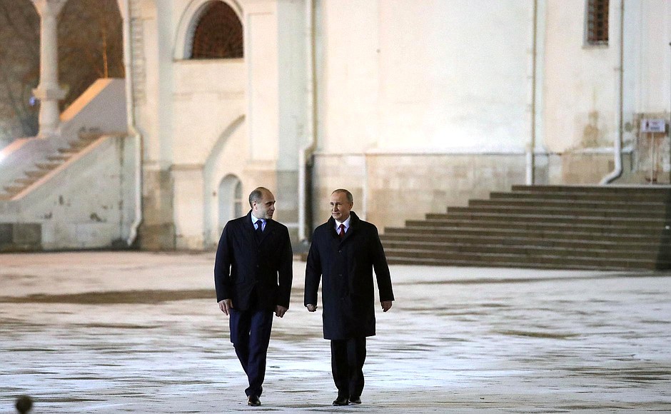 A walk around the Kremlin. With Head of the Presidential Property Management Directorate Alexander Kolpakov.
