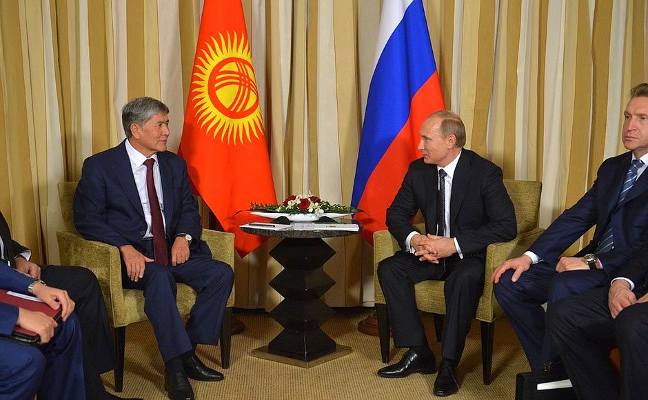 Встреча с Президентом Киргизии Алмазбеком Атамбаевым.