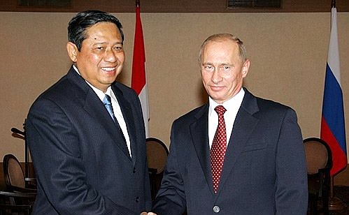 Meeting with the President of Indonesia, Susilo Bambang Yudhoyono.
