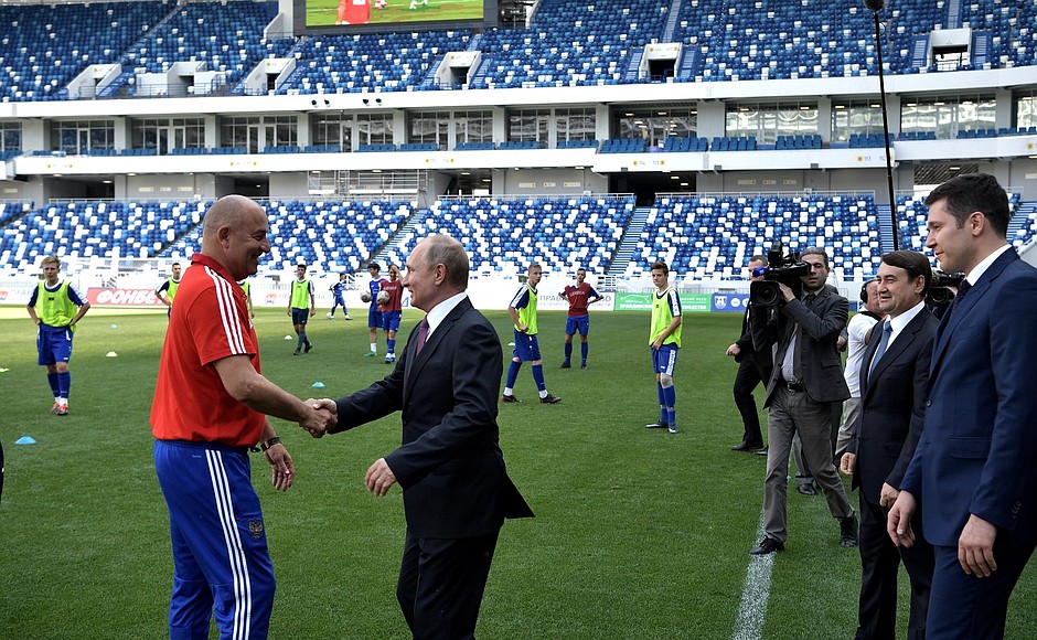 Visiting Kaliningrad Stadium. With head coach of the Russian national team Stanislav Cherchesov.