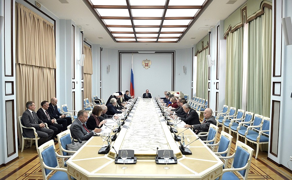 Под председательством Руководителя Администрации Президента Антона Вайно состоялось заседание Совета по взаимодействию с религиозными объединениями.