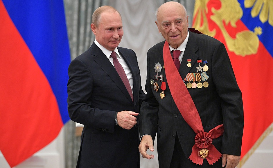 At a presentation of state decorations. Actor of the Vakhtangov Theatre (Moscow) Vladimir Etush has been awarded the Order for Services to the Fatherland, I degree.