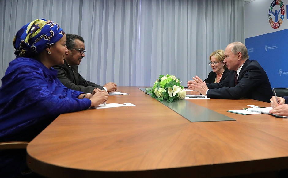 Встреча с генеральным директором ВОЗ Тедросом Адханомом и первым заместителем Генерального секретаря ООН Аминой Мохаммед.