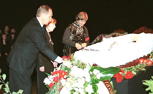 The funeral of prominent Russian actor and director Oleg Yefremov.