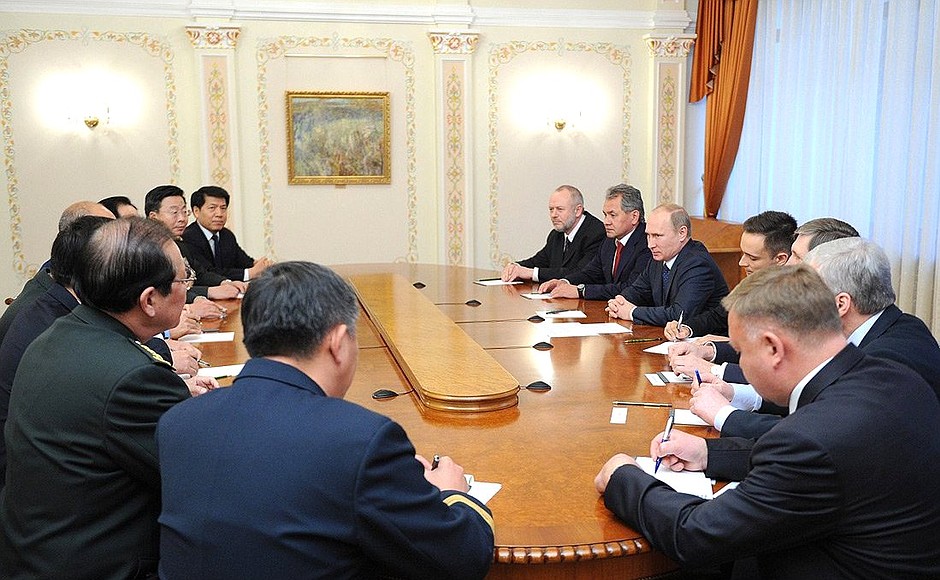Встреча с заместителем председателя Центрального военного совета КНР Сюй Циляном.