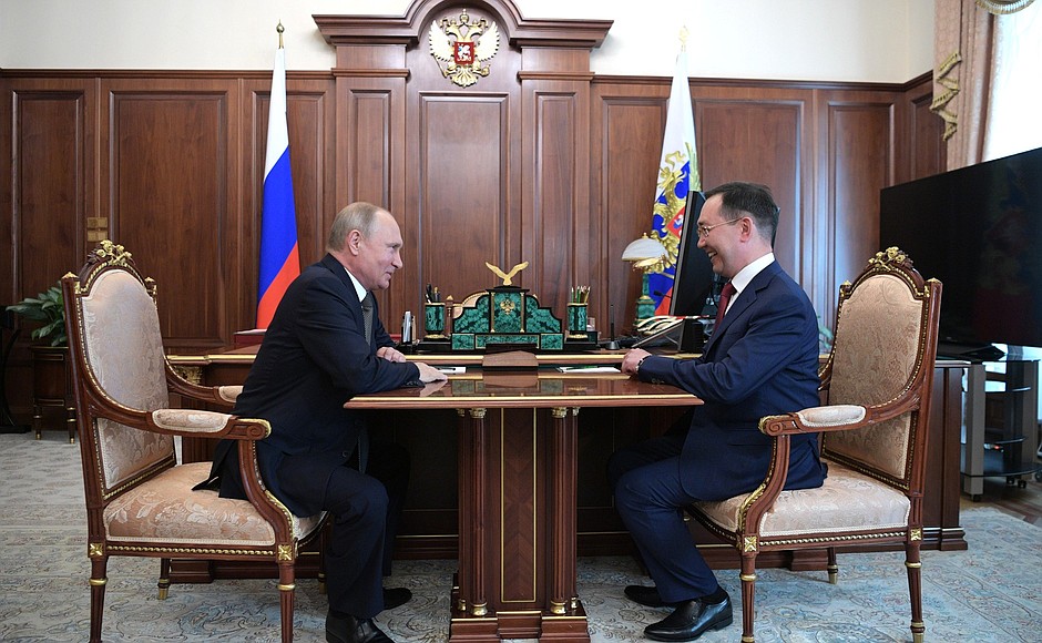Working meeting with Aisen Nikolayev. The President signed an Executive Order appointing Aisen Nikolayev Acting Head of the Republic of Sakha (Yakutia).