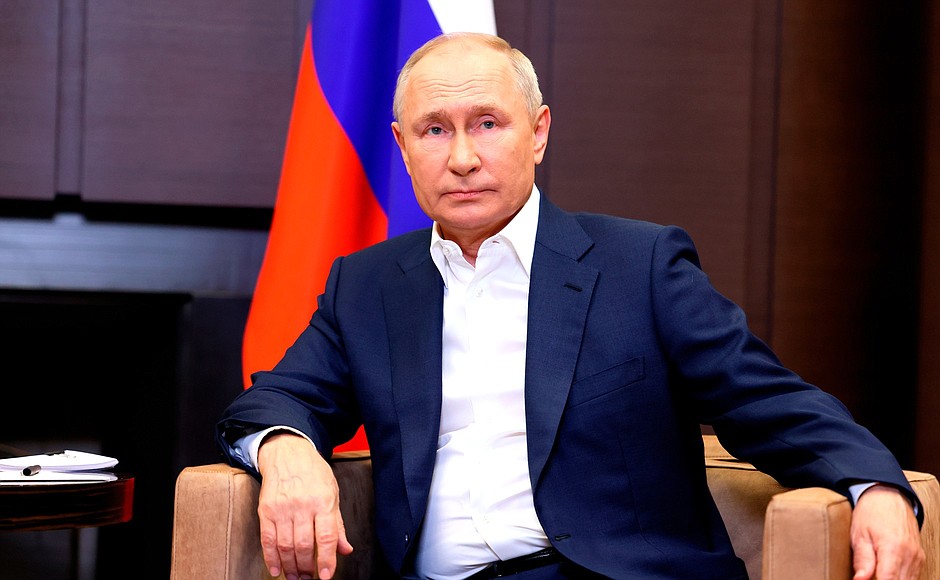 Vladimir Putin and Alexander Lukashenko answered media questions.