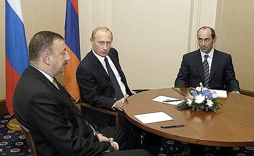 Trilateral meeting between the Presidents of Russia, Azerbaijan and Armenia.