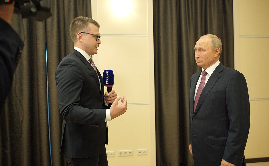 Vladimir Putin answered questions from Pavel Zarubin, Rossiya 1 TV channel journalist, author and co-host of the Moscow. Kremlin. Putin programme.
