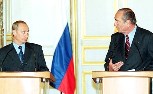 President Putin with French President Jacques Chirac during a news conference.
