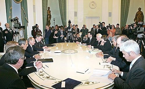 Переговоры с Президентом Швейцарии Мишлин Кальми-Рей.