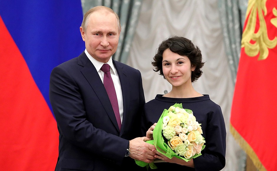 Animation artist Dina Velikovskaya, winner of the 2017 Presidential Prize for young culture professionals.
