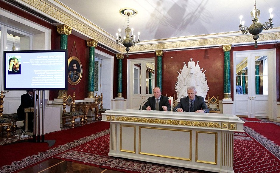 Winners of the 2013 Russian Federation National Awards announced. Executive orders on the 2013 Russian Federation National Awards have been signed by the President of Russia, as was announced by Presidential Aide Andrei Fursenko and Presidential Adviser and member of the Presidential Council for Culture and Art Presidium Vladimir Tolstoy at a special briefing in the Kremlin.