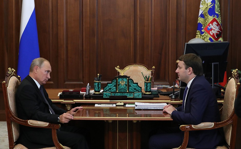 На встрече с Министром экономического развития Максимом Орешкиным.