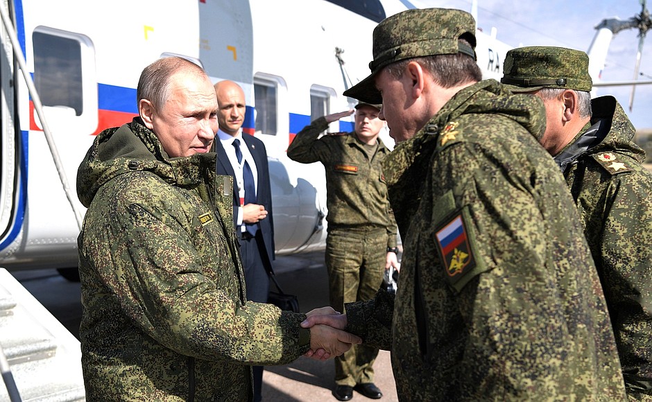 Vladimir Putin arrived at Donguz training ground. With Chief of the General Staff of the Russian Armed Forces and First Deputy Defence Minister Valery Gerasimov.