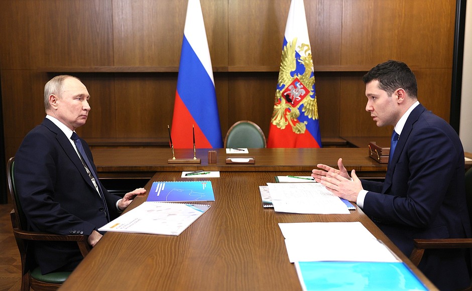 Working meeting with Governor of the Kaliningrad Region Anton Alikhanov.