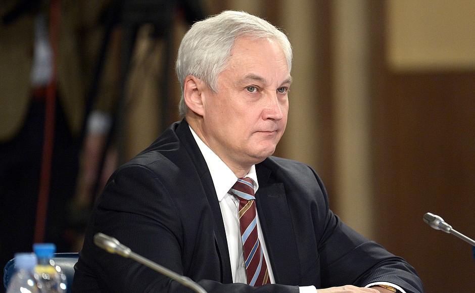 Presidential Aide Andrei Belousov at a State Council Presidium meeting on road safety.