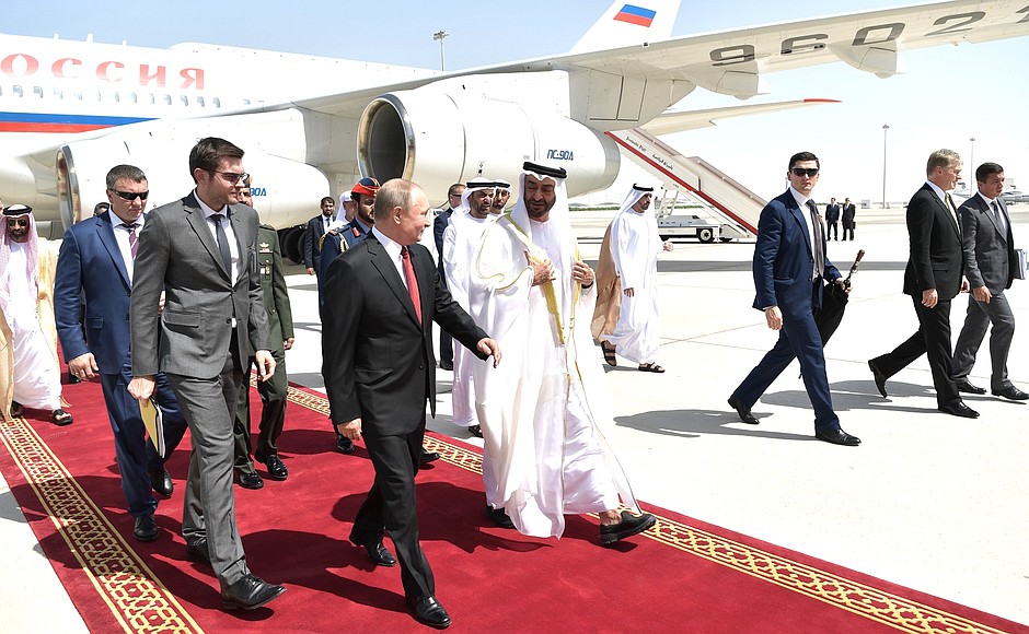 Vladimir Putin arrives in Abu Dhabi. With Crown Prince of Abu Dhabi and Deputy Supreme Commander of the UAE Armed Forces Mohammed bin Zayed Al Nahyan.